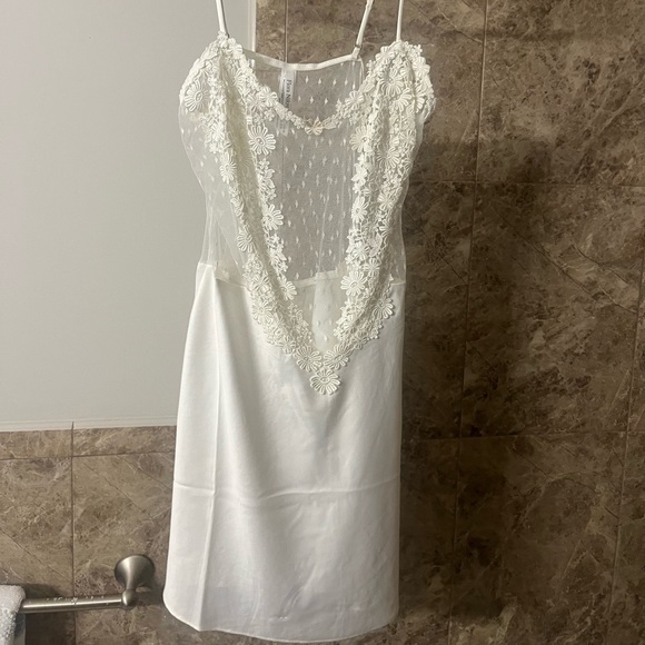 Showstopper Lingerie Chemise Nightgown - Picture 3 of 8